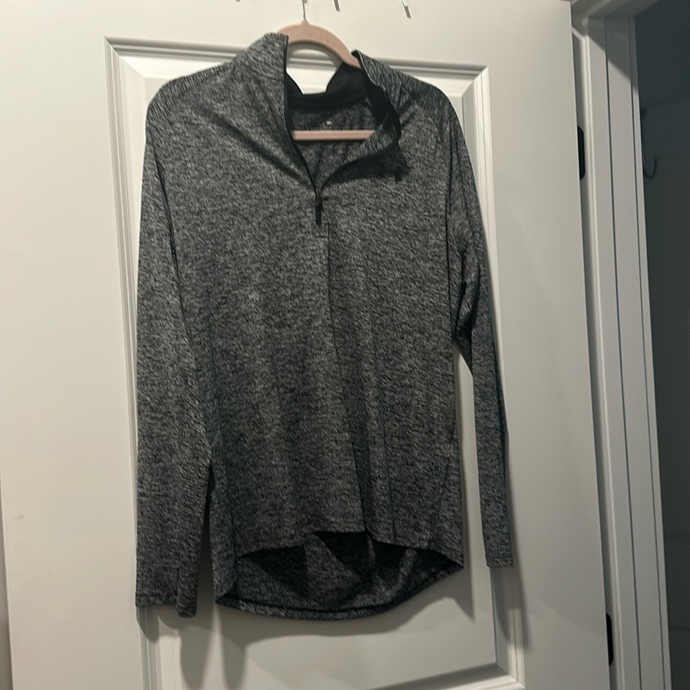 Under Armor pullover